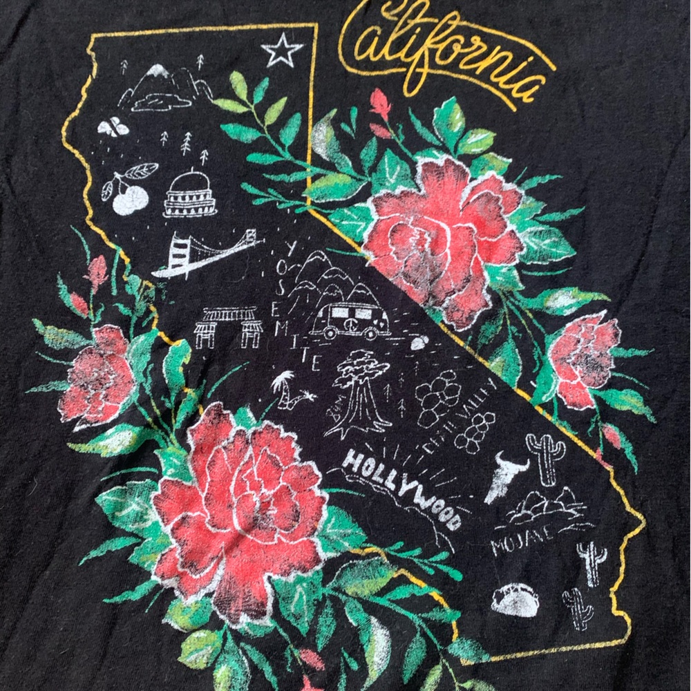 Faded Black California Landmarks Graphic Crop Top T-Shirt - Picture 3 of 11
